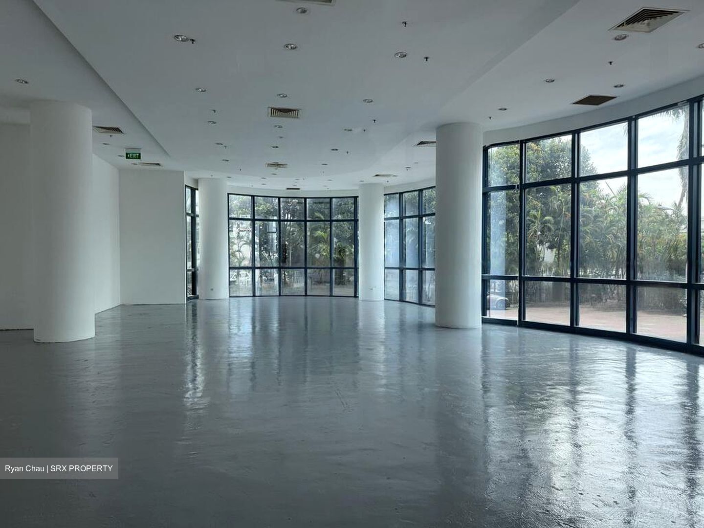 Thyssen Haniel Logistics Centre (D16), Warehouse #464657701